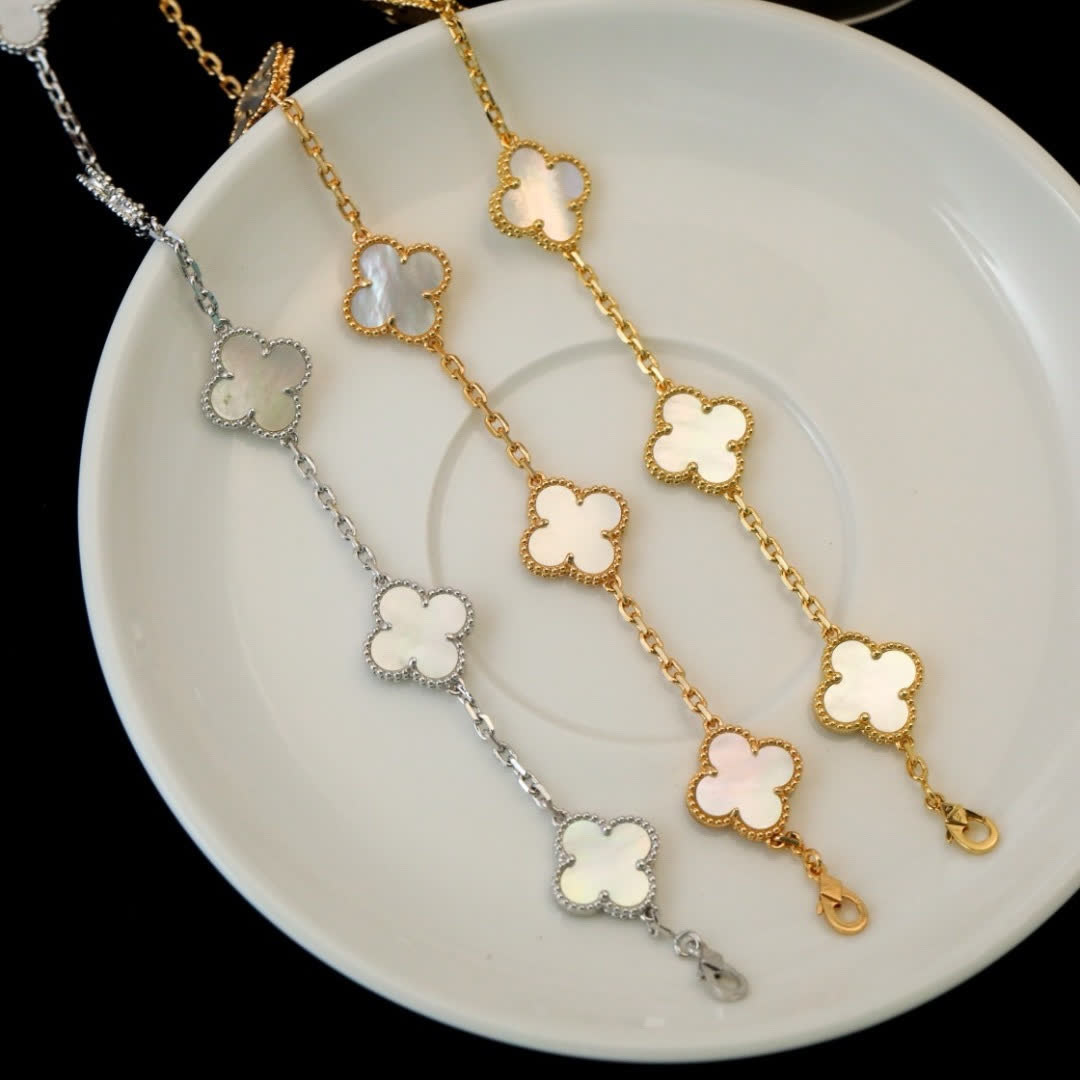 Van Cleef & Arpels Vintage Alhambra Bracelet Van Cleef & Arpels Vintage Alhambra Bracelet